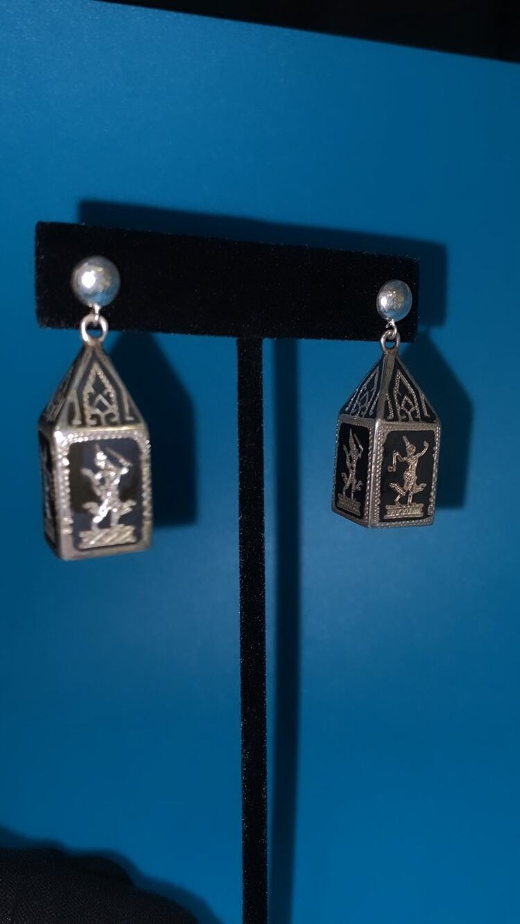 S925 13.9G NIELLO BOX EARRINGS